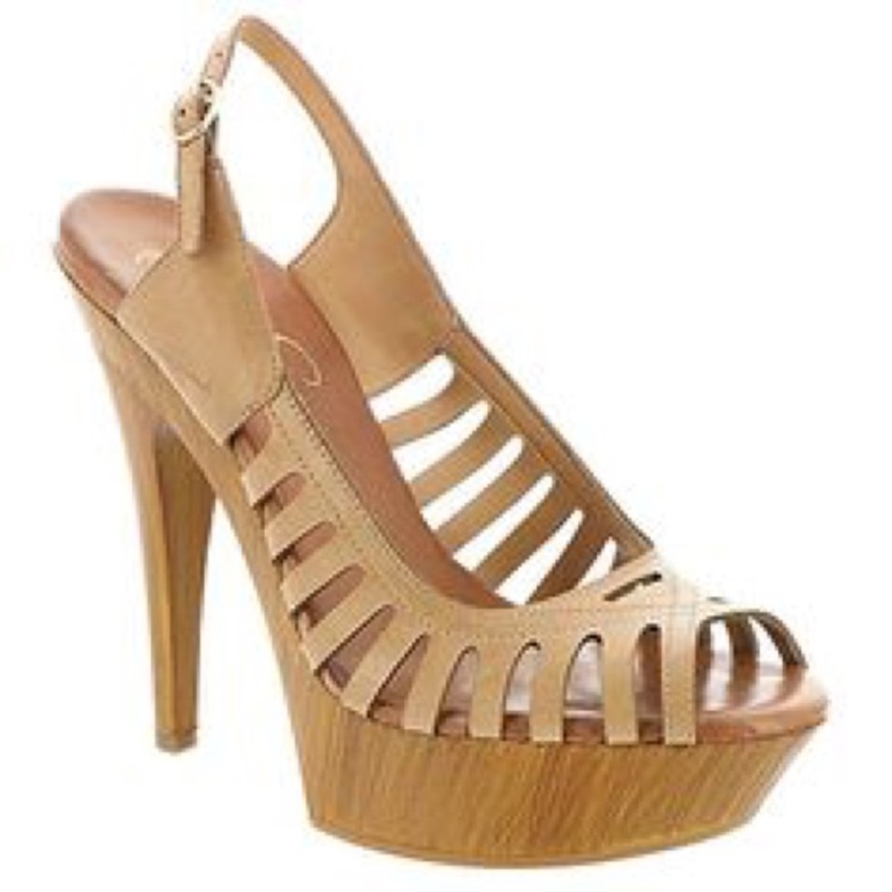 Jessica Simpson Finch Heel - Picture 2 of 8